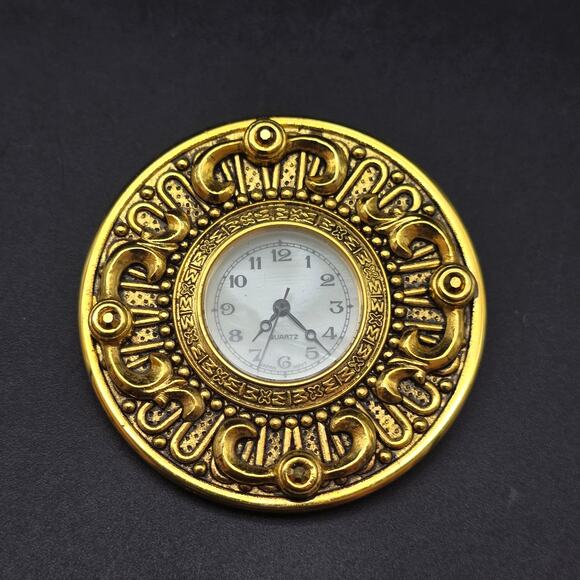 Gold Tone Watch Brooch Gold Tone Ornate Design Quartz WORKS Working - Picture 1 of 5